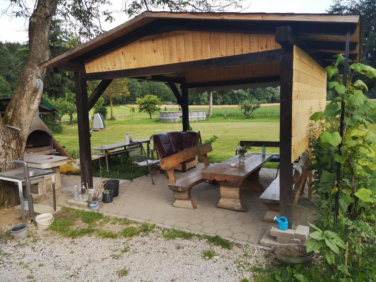 Hiska Zeleni Raj Villa Podnart Exterior foto