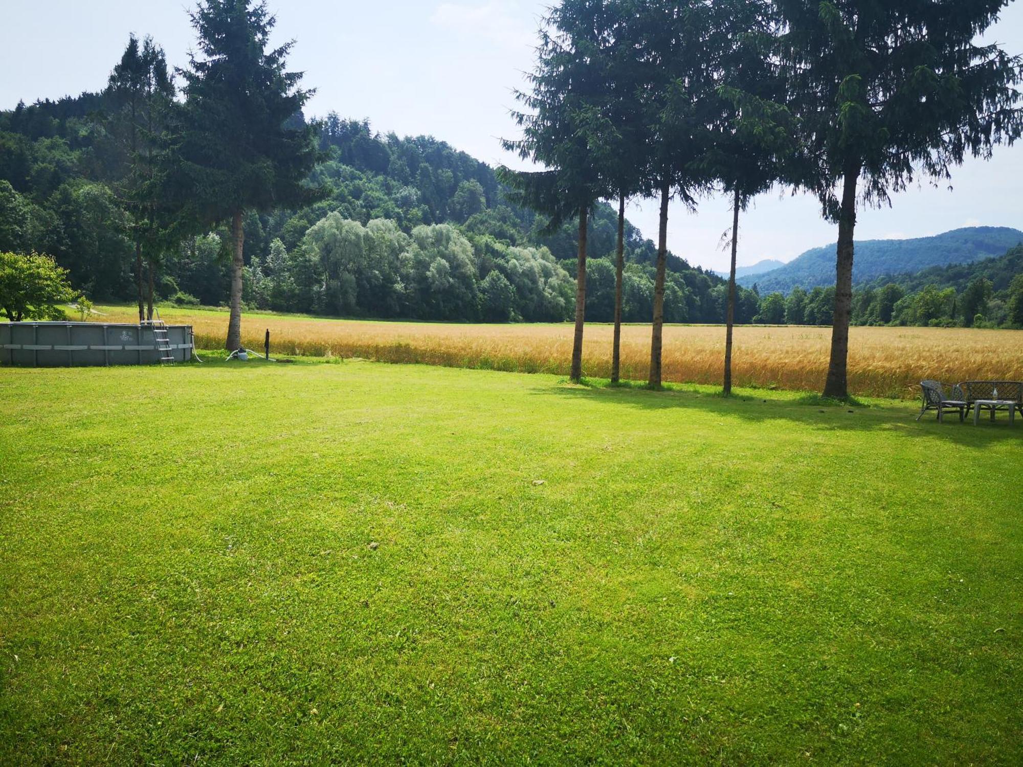Hiska Zeleni Raj Villa Podnart Exterior foto